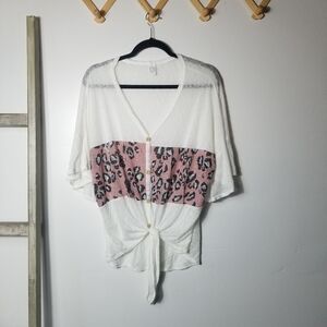 NWOT CY FASHION WOMEN'S LEOPARD PRINT OVERSIZED BLOUSE SIZE MEDIUM